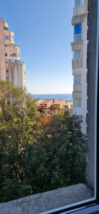 Apartament 2 camere , termen lung, situat in zona FALEZA NORD