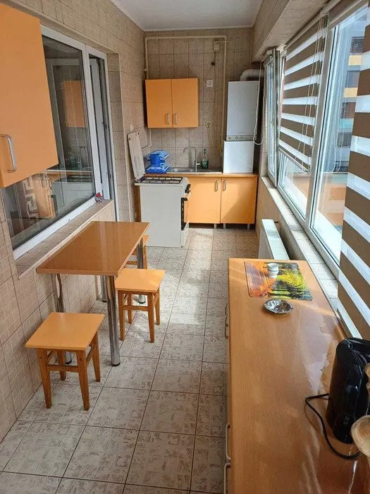 Apartament 3 camere situat in zona TOMIS NORD - EUROMATERNA