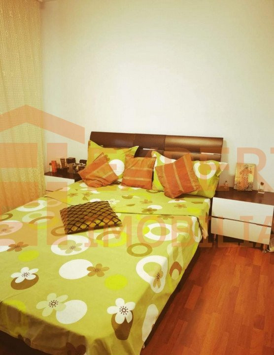 Apartament 3 camere situat in zona INEL I - GALERIILE SOVEJA