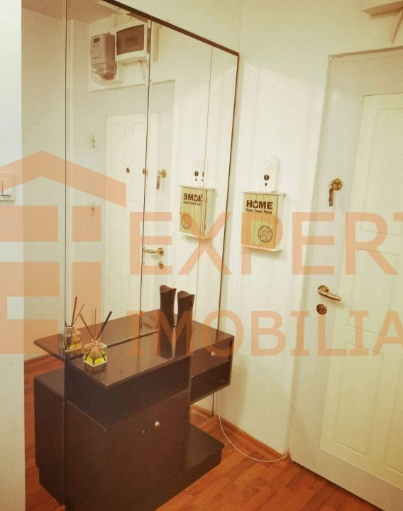 Apartament 3 camere situat in zona INEL I - GALERIILE SOVEJA