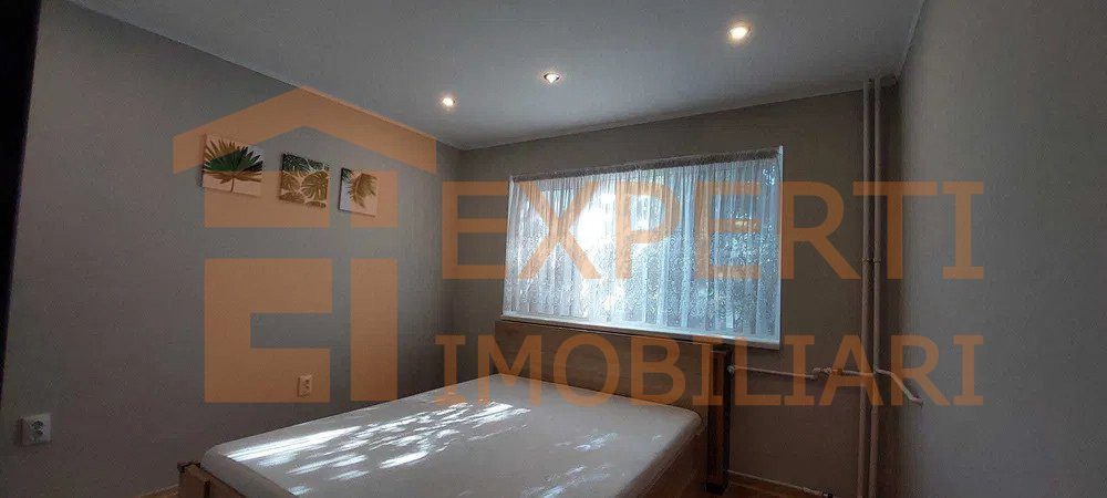 Apartament 3 camere situat in zona Dacia-City Mall