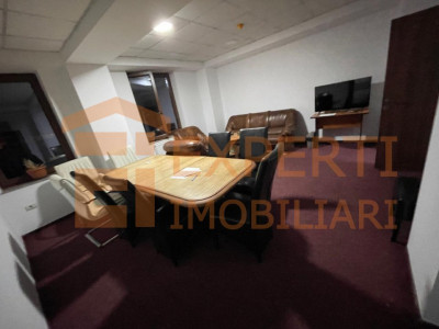Spatiu birouri situat in zona PIATA OVIDIU