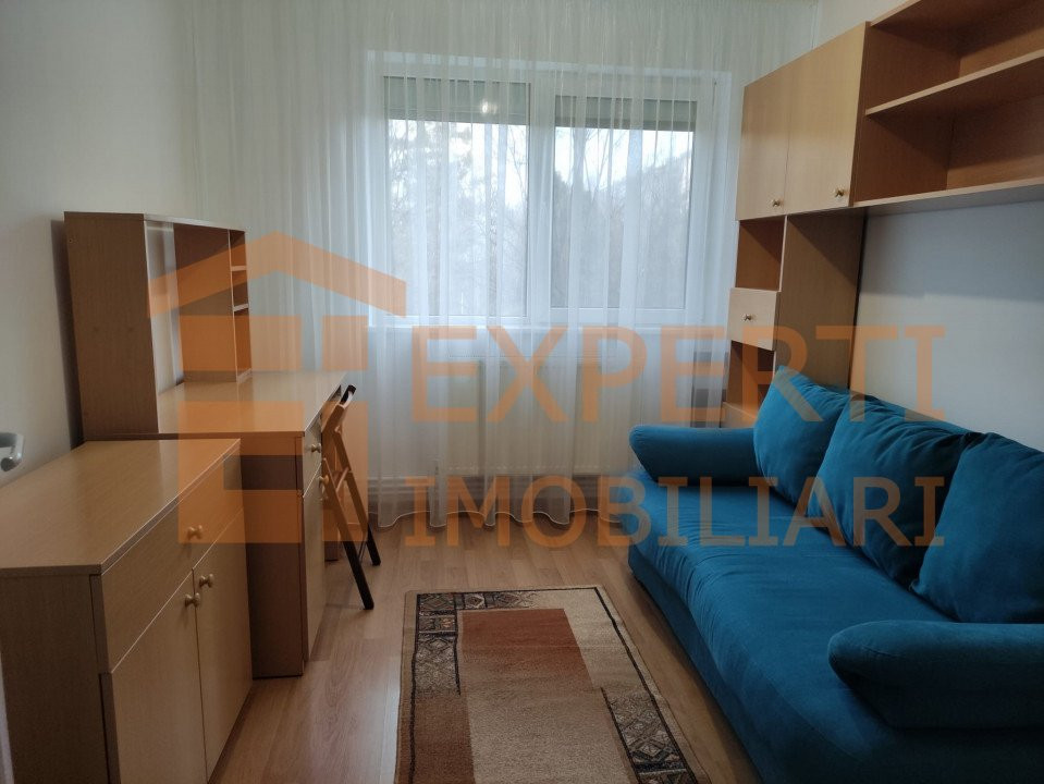 Apartament 3 camere situat in zona TOMIS NORD - RUSTIC