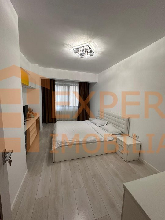 Apartament 3 camere decomandat situat in zona COMPOZITORI