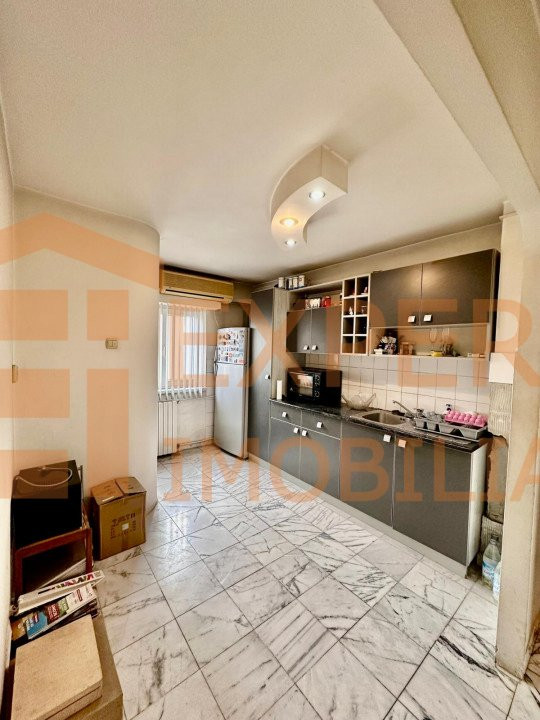 Apartament 3 camere situat in zona DACIA