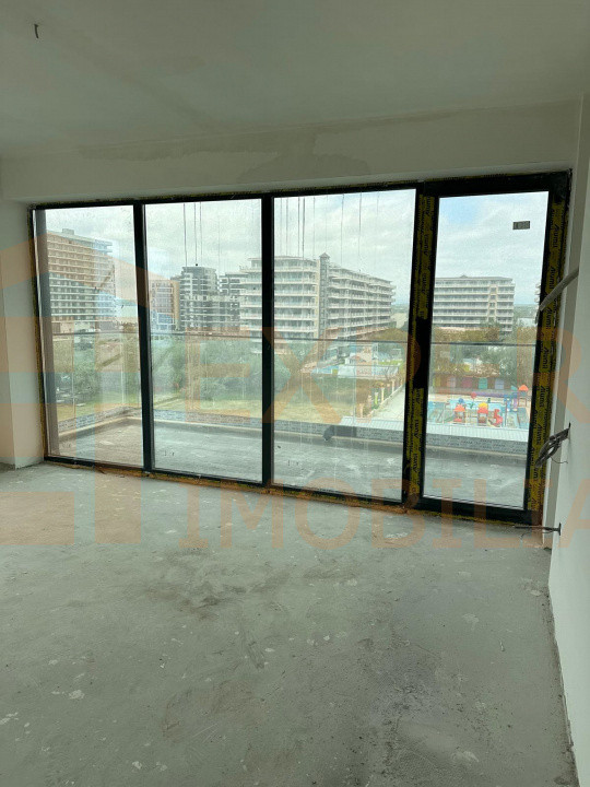 OCAZIE - Apartament 2 camere situat in zona MAMAIA NORD-Phoenicia