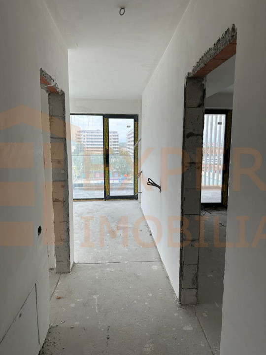OCAZIE - Apartament 2 camere situat in zona MAMAIA NORD-Phoenicia