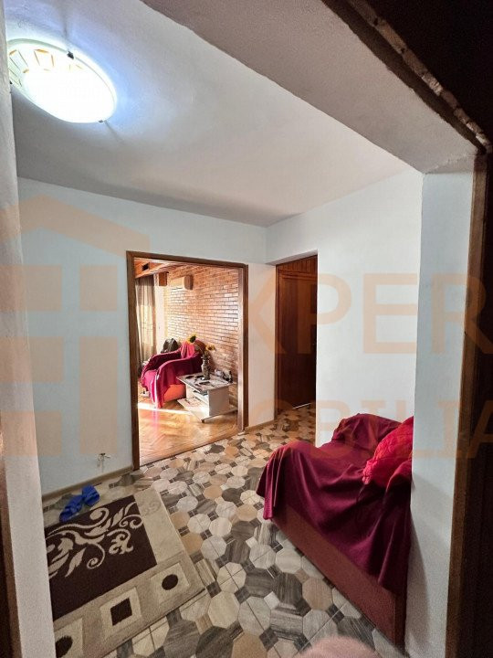 Apartament 3 camere situat in zona DACIA