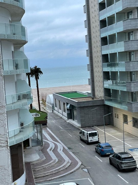 Apartament 2 camere situat in Mamaia Nord zona Hotel Opera