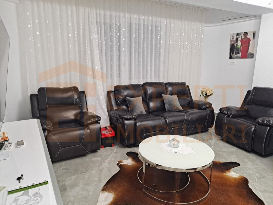 Apartament 3 camere situat in zona Mamaia Nord, la 2 pasi de plaja