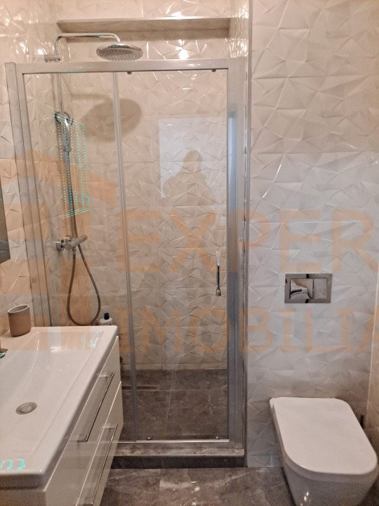 Apartament 3 camere situat in zona Mamaia Nord, la 2 pasi de plaja