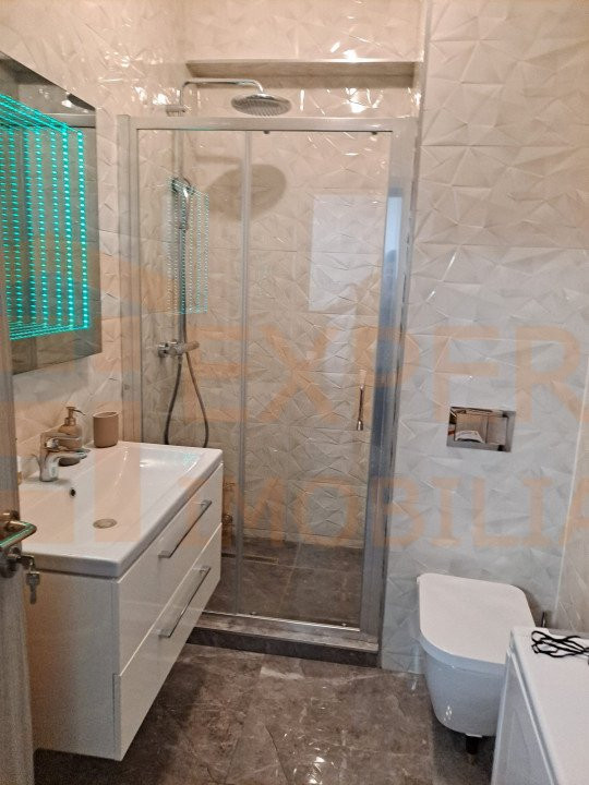 Apartament 3 camere situat in zona Mamaia Nord, la 2 pasi de plaja