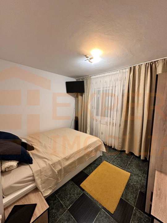 Apartament 4 camere situat in zona FAR