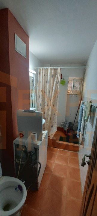 Apartament 2 camere, decomandat situat in zona INEL I