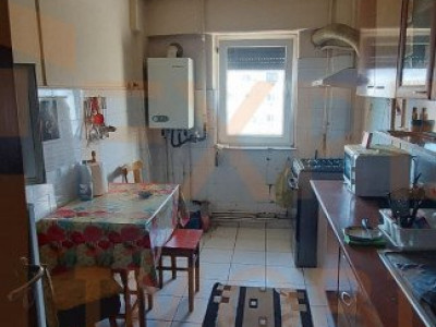 Apartament 2 camere, decomandat situat in zona INEL I