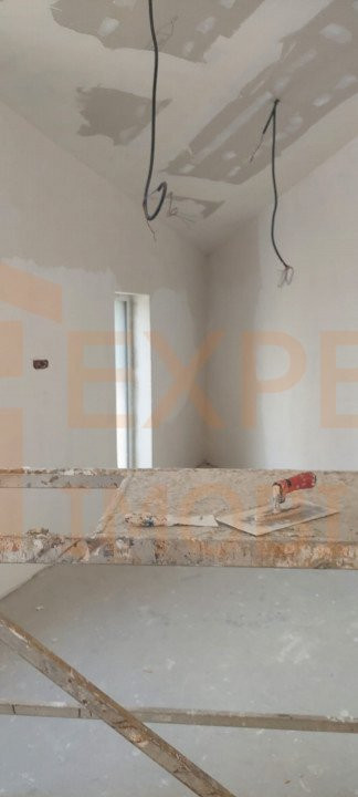 DUPLEX P+1, situat in zona DACIA