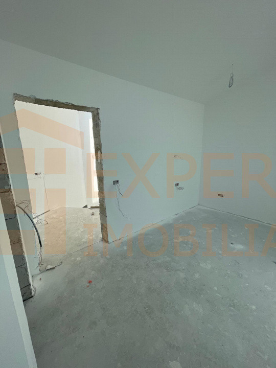 DUPLEX P+1, situat in zona DACIA