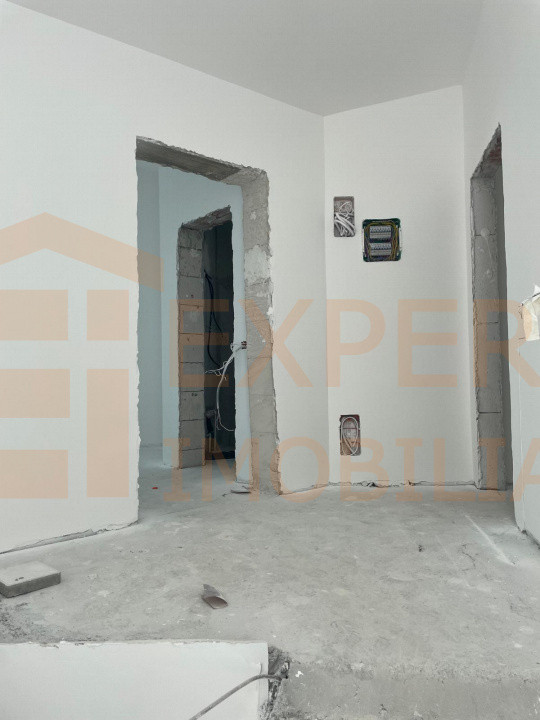 DUPLEX P+1, situat in zona DACIA