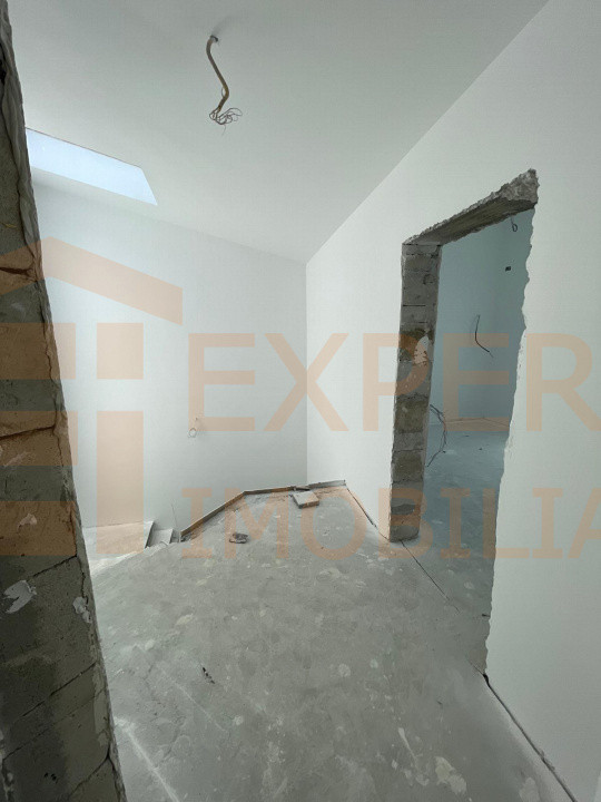 DUPLEX P+1, situat in zona DACIA