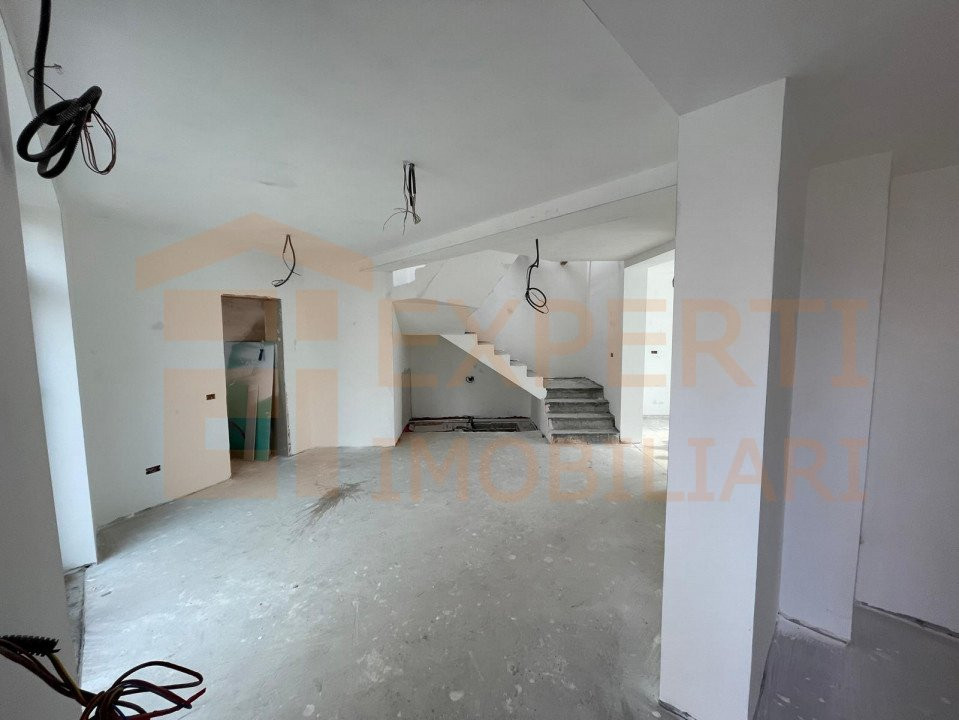 DUPLEX P+1, situat in zona DACIA