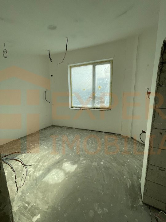 DUPLEX P+1, situat in zona DACIA