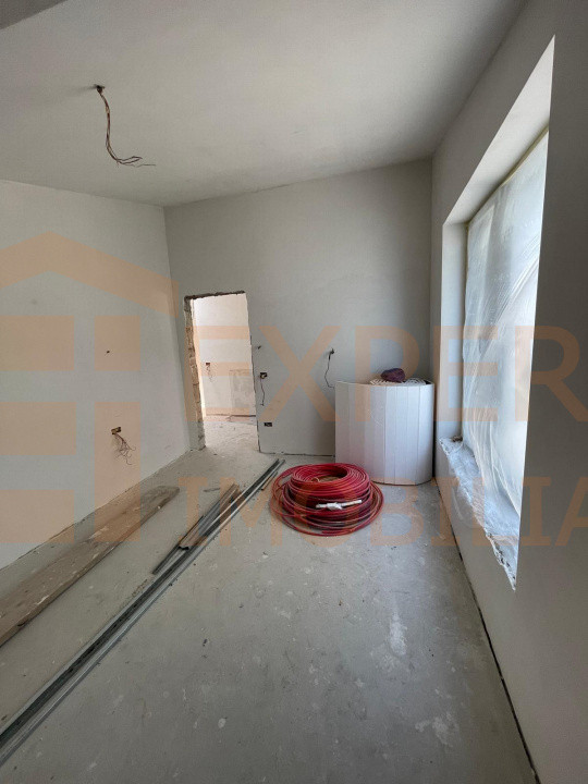 DUPLEX P+1, situat in zona DACIA