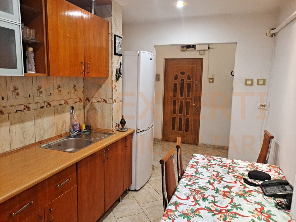 Apartament 2 camere decomandat situat in zona Tomis Nord