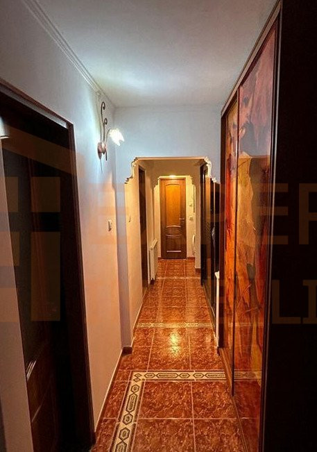 Apartament 3 camere situat in zona Faleza Nord