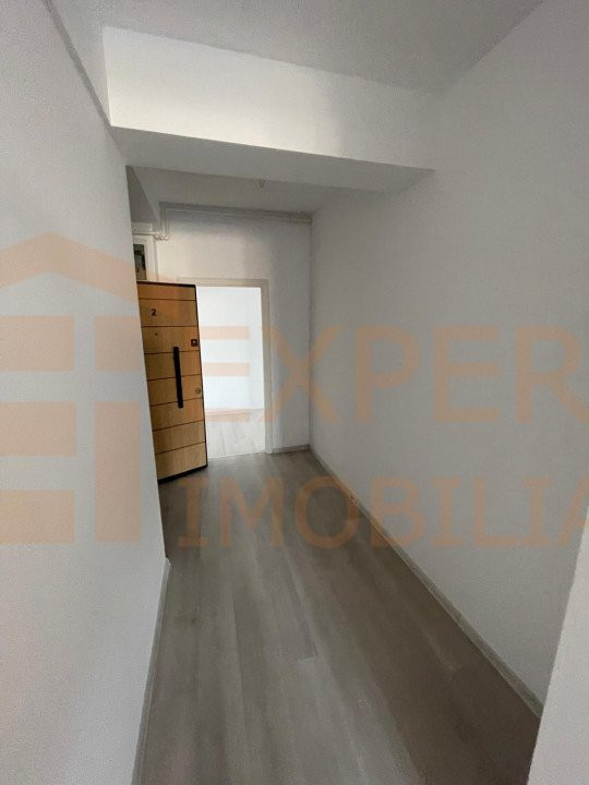 Apartament 4 camere situat in zona PRIMO