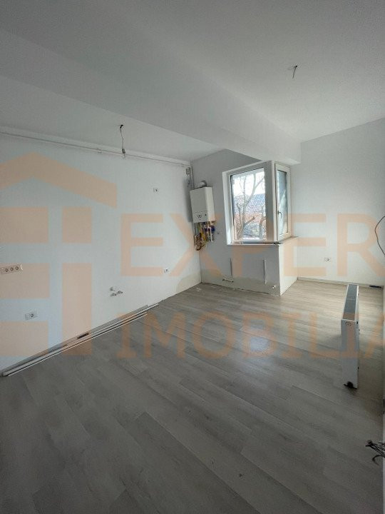 Apartament 4 camere situat in zona PRIMO