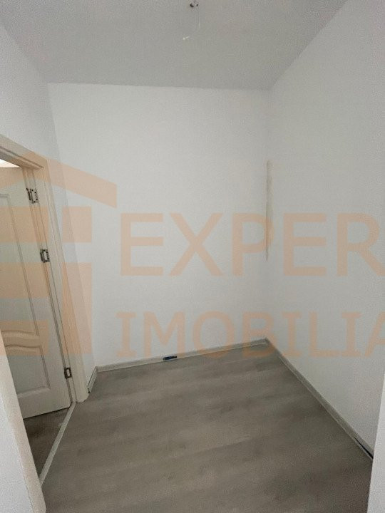 Apartament 4 camere situat in zona PRIMO