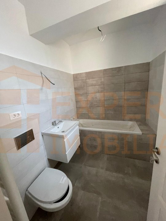 Apartament 4 camere situat in zona PRIMO