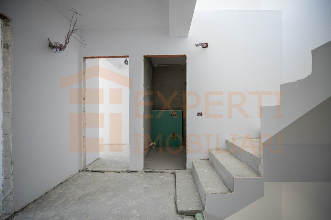Vila situata in Palazu Mare zona Elvila 