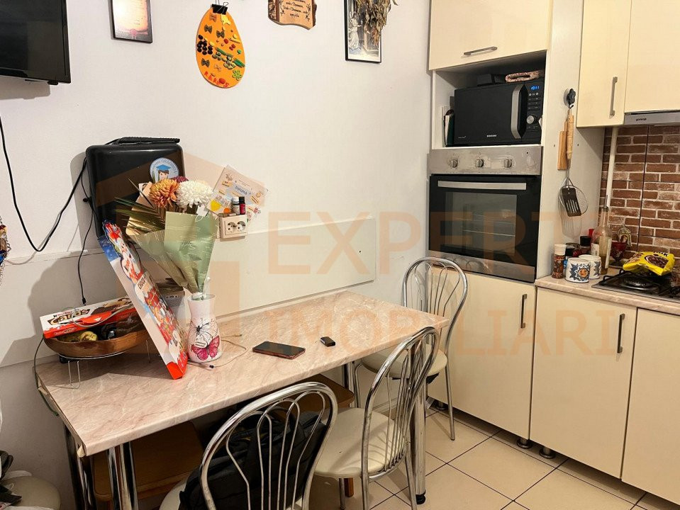 Apartament 2 camere situat in zona KM 4-5