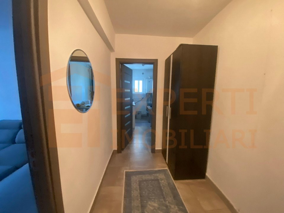 Apartament 2 camere, decomandat situat in zona City Park Mall