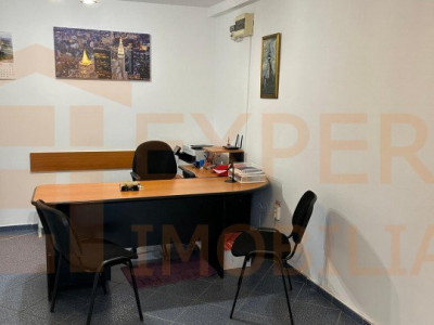 Apartament 3 camere situat in zona CENTRU-FERDINAND