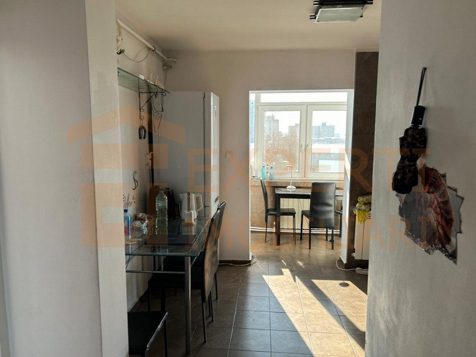 Apartament 3 camere situat in zona Tomis Nord - Ciresica