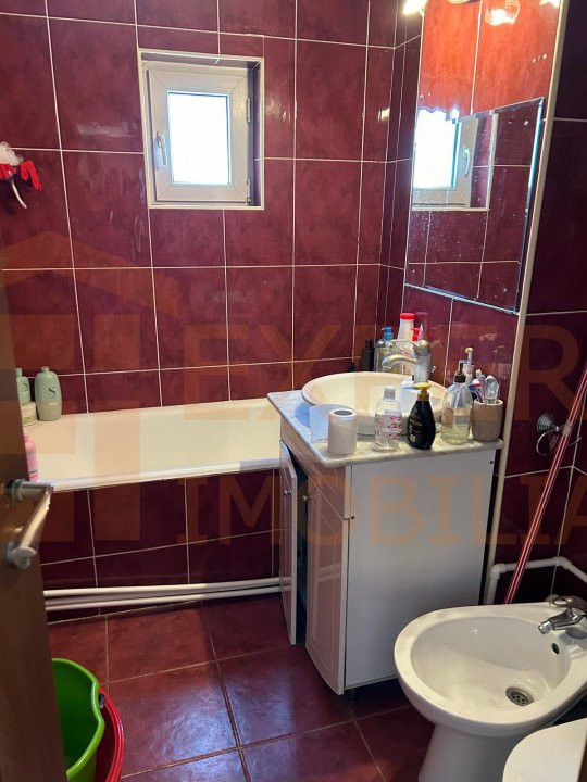 Apartament 3 camere situat in zona Tomis Nord - Ciresica