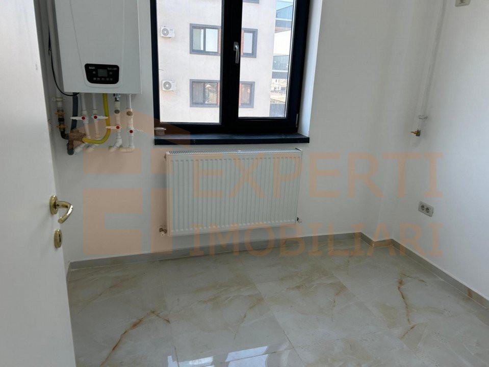 Apartament 3 camere situat in zona Tomis Plus