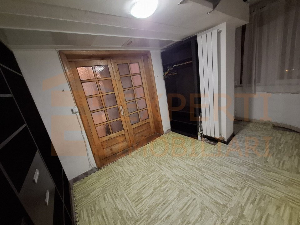 Apartament 3 camere situat in zona DACIA