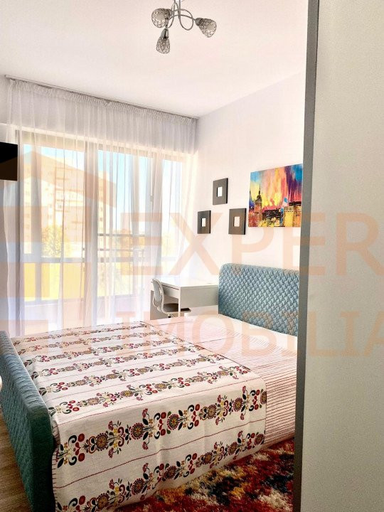 Apartament 3 camere situat in zona KM 4-5