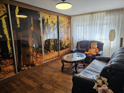 Apartament 2 camere situat in zona Trocadero