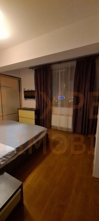 Apartament 3 camere situat in zona INEL I