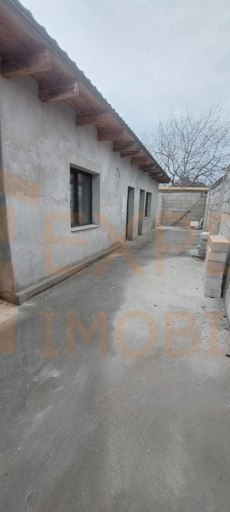 Casa 5 camere situata in zona MEDEEA