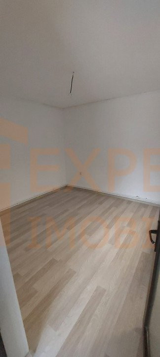 Casa 5 camere situata in zona MEDEEA