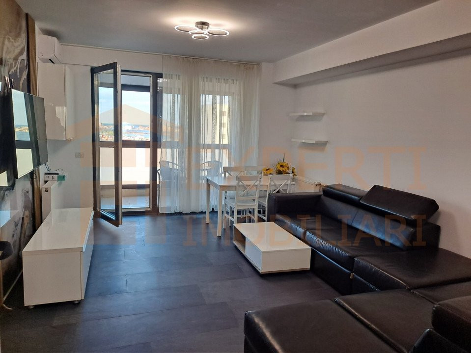 Apartament 3 camere situat in zona Tomis Plus
