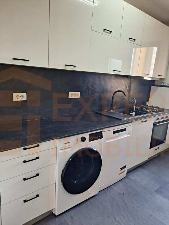 Apartament 3 camere situat in zona Tomis Plus