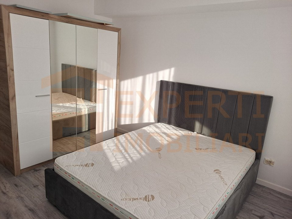 Apartament 3 camere situat in zona Tomis Plus
