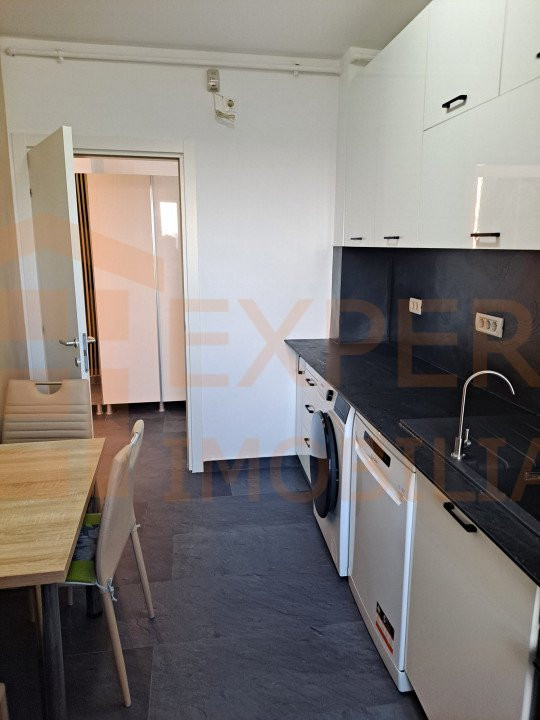 Apartament 3 camere situat in zona Tomis Plus