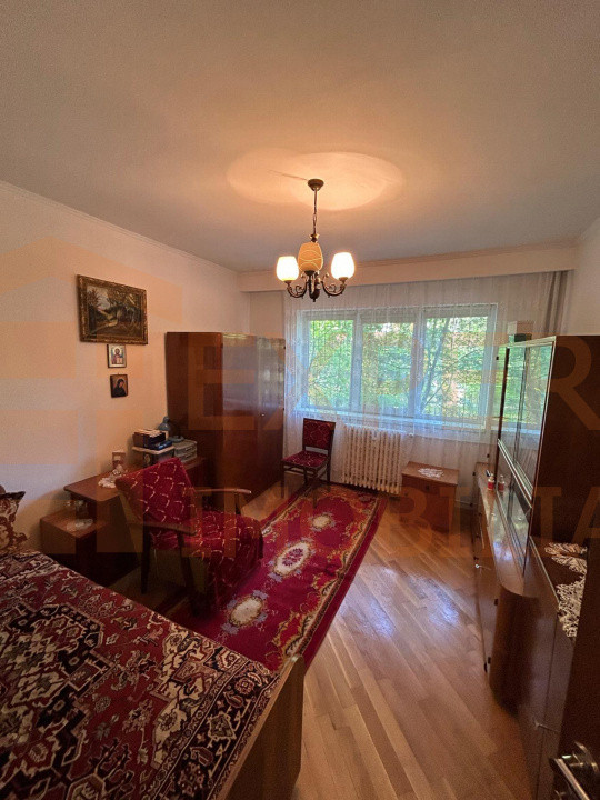 Apartament 3 camere situat in zona DACIA